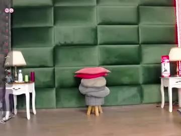 selensummer on Chaturbate 