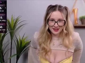 Sexy Selina_thick wants you to fuck her body now selina_thick from Chaturbate