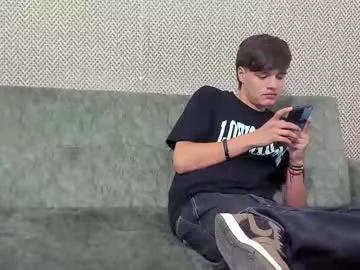 Freechat sexys_boys18 on Chaturbate