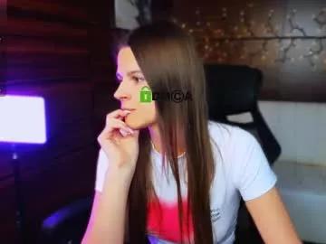 Freechat silvia_queen1 on Chaturbate