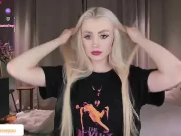 Freechat ssashagarter on Chaturbate