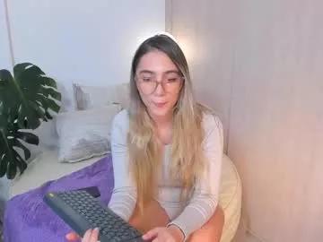 Freechat stacyconner on Chaturbate