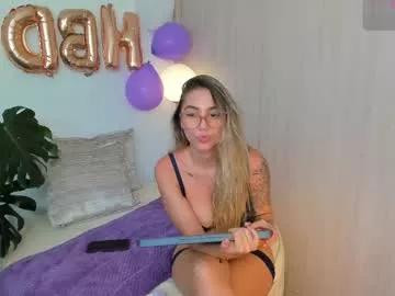 Freechat stacyconner on Chaturbate