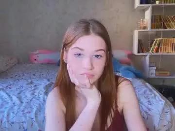 Freechat sweettbabyye on Chaturbate