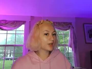 Freechat switchykitty on Chaturbate