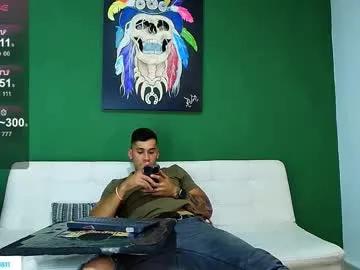 Freechat the_golden_boys on Chaturbate