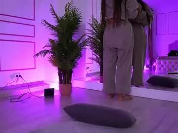 Freechat vanessasimon on Chaturbate