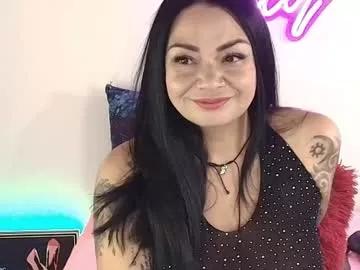 Freechat xamara1124 on Chaturbate