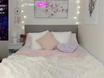 Freechat xolunarae on Chaturbate