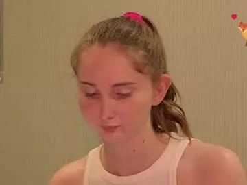 Freechat yourcreamyister on Chaturbate