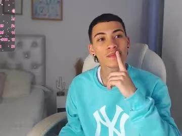 Freechat yulian_vasquez on Chaturbate