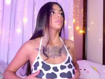 Freechat zafiiro_bluee2 on Chaturbate