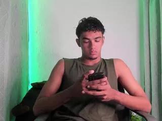 alejandro_williams on Flirt4Free 