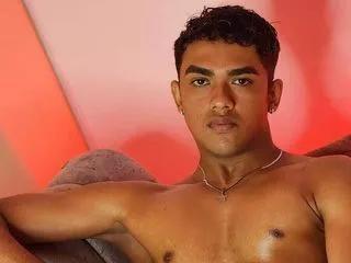 alejandro_williams on Flirt4Free 
