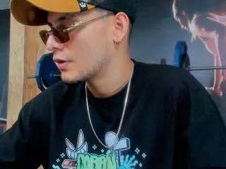 alessandro_kiing on Flirt4Free 