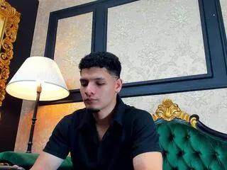 alessandro_kiing on Flirt4Free 