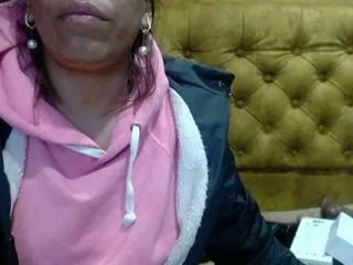 alondra_castillo on Flirt4Free 