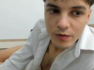 angel_frank on Flirt4Free 