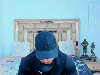 anthom_wells on Flirt4Free 