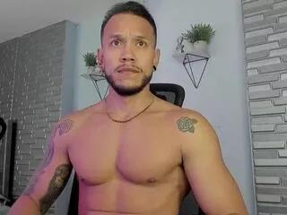 aron_tayler on Flirt4Free 