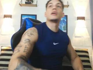 axel_tylor on Flirt4Free 