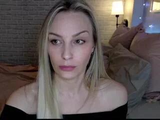 brie_hunter on Flirt4Free 