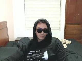 camo_thom on Flirt4Free 