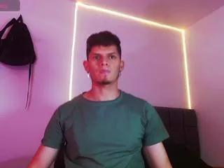 david_clay on Flirt4Free 