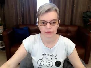 erikaa_cutie on Flirt4Free 