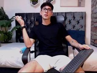 etham_wolf on Flirt4Free 