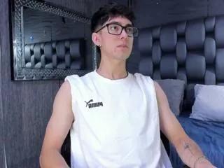 etham_wolf on Flirt4Free 