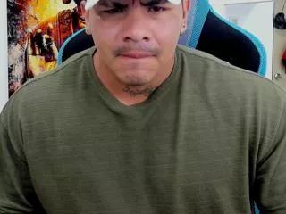 fabian_arango on Flirt4Free 