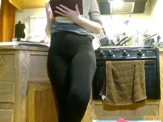 gina_juggs on Flirt4Free 
