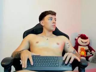 james_coltt on Flirt4Free 