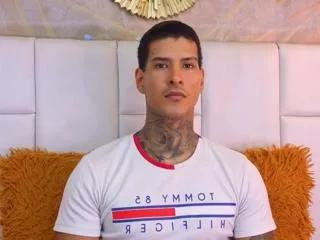 jiro_kenji on Flirt4Free 