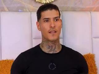 jiro_kenji on Flirt4Free 