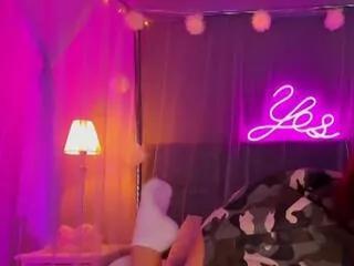 katyy_beauty on Flirt4Free 