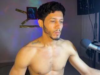 kevin_groove on Flirt4Free 