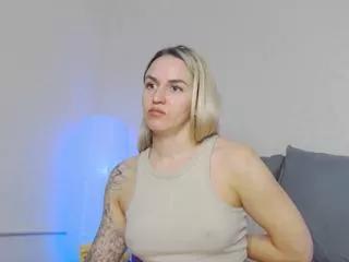 kira_mae on Flirt4Free 
