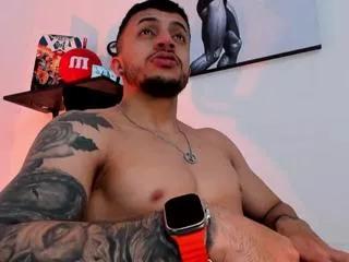 liam_reigns on Flirt4Free 