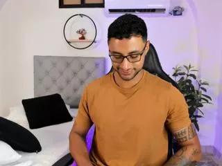 liiam_garcia on Flirt4Free 
