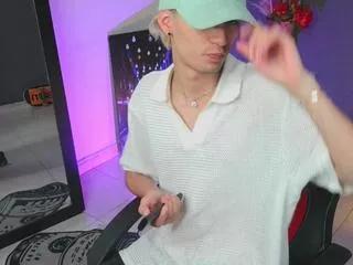 mattias_dantee on Flirt4Free 