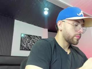 maximo_wolff on Flirt4Free 