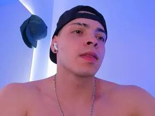 maxwell_dupont on Flirt4Free 