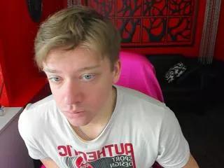 melvin_chambers on Flirt4Free 
