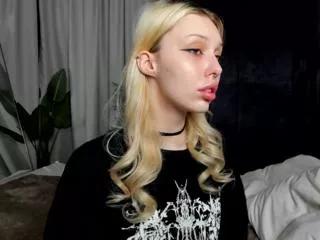 mercia_crofoot on Flirt4Free 