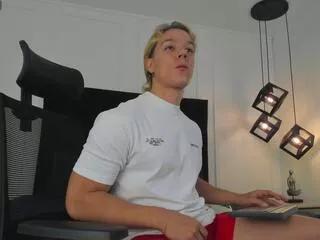 nico_bellini on Flirt4Free 