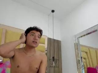 noah_saimon on Flirt4Free 
