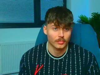 noah_sandler on Flirt4Free 