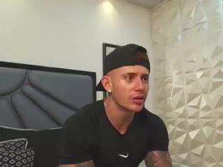 paul_thompson on Flirt4Free 